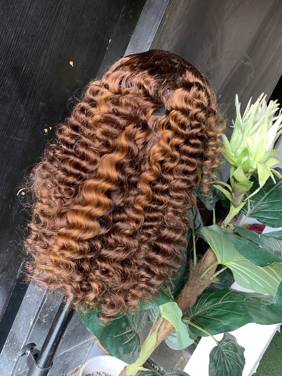 Omoluv Beauty Hub interior